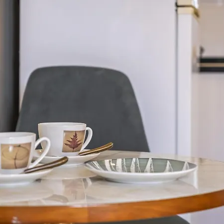 Casas Do Salao By Homie * 莫尼兹港