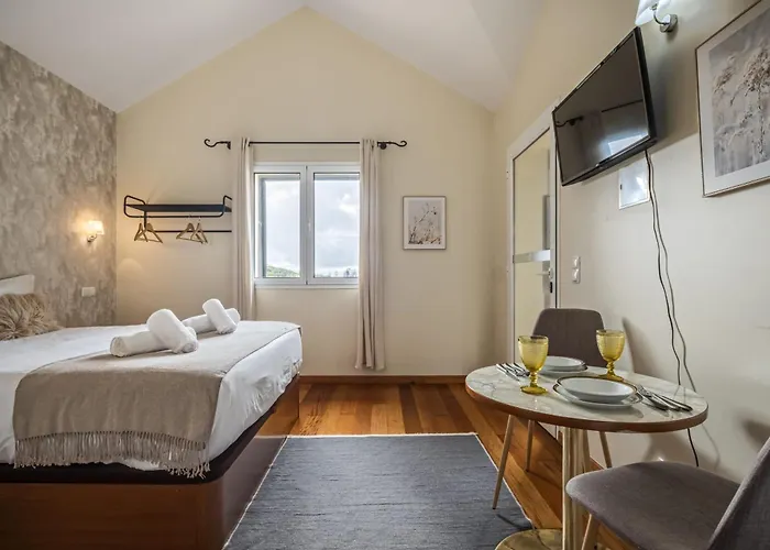 Casas Do Salao By Homie Porto Moniz