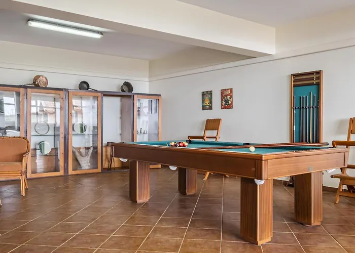 Casas Do Salao By Homie Porto Moniz